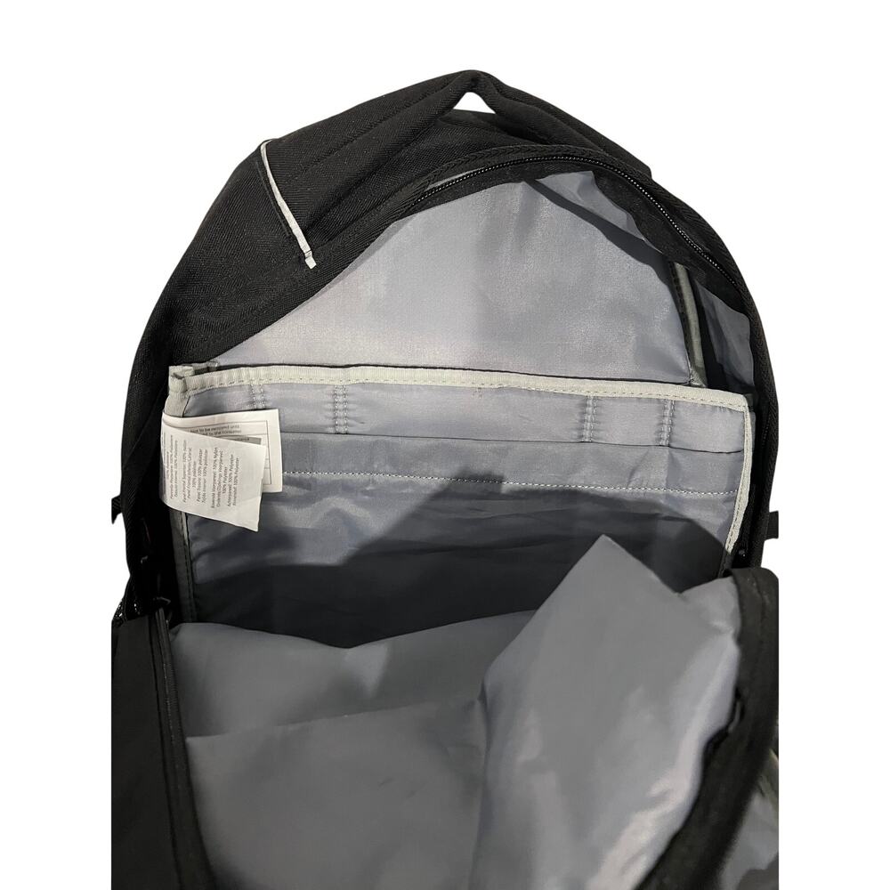 Amazon Basics Padded Computer Travel Backpack - Picture 6 of 6